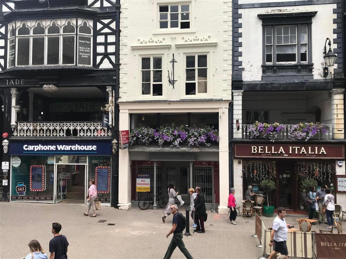 Beautiful Apartment On The Historic Rows Chester Exterior foto